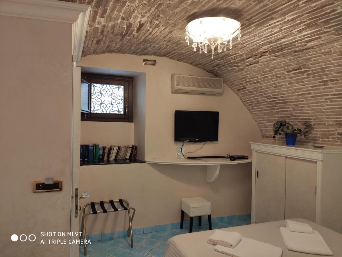 B&B Vescovo Pitirro Termoli Exteriör bild